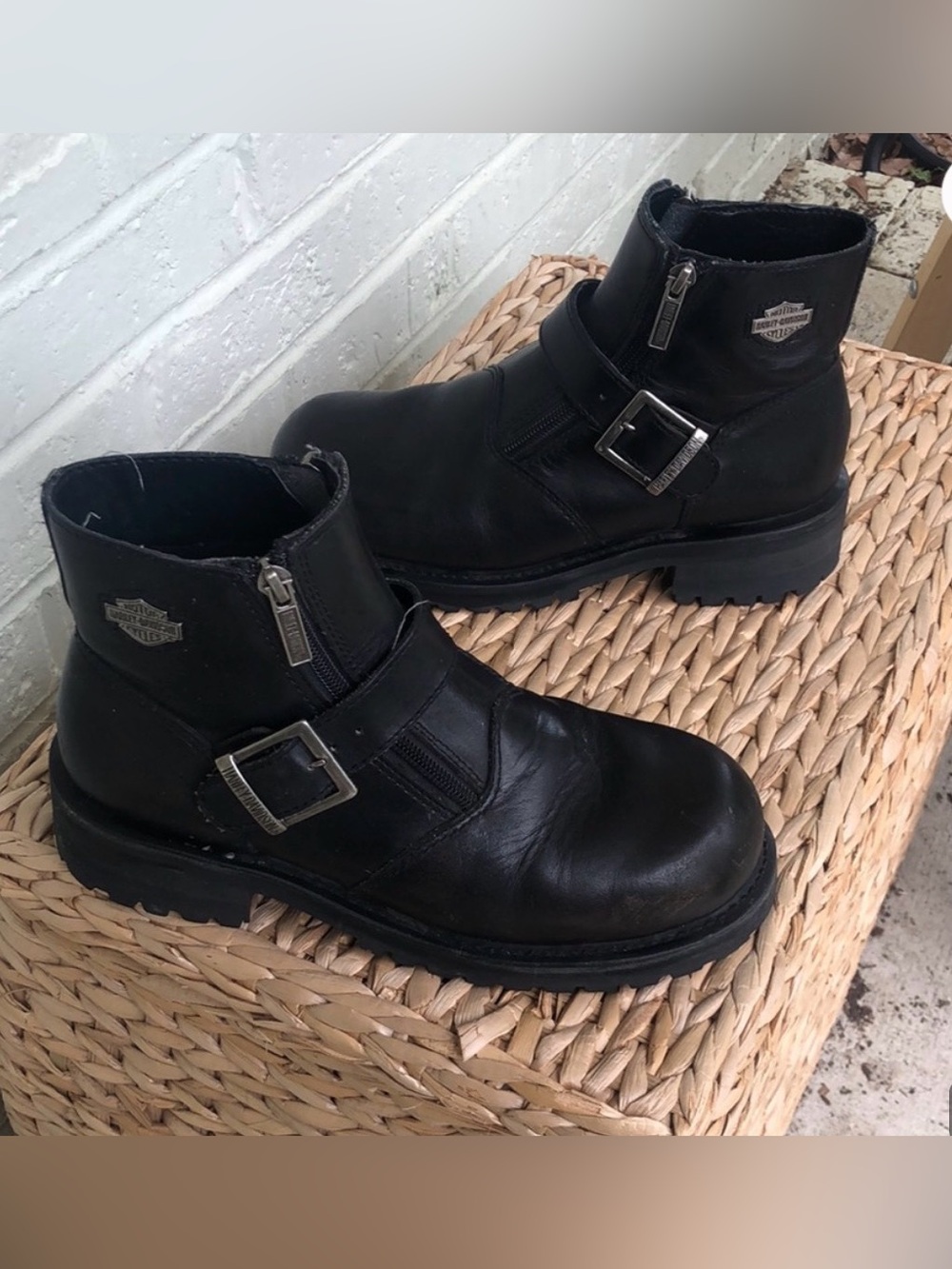 EUC Harley-Davidson Black Leather Harness Zip Boots